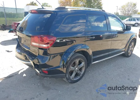 2015 Dodge Journey Crossroad z USA, uszkodzony, nr VIN 3C4PDCGB0FT547213